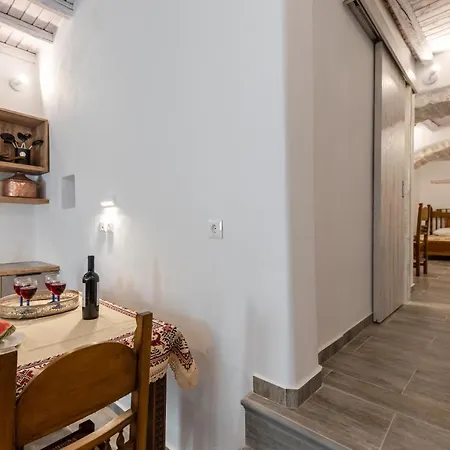 Casa Estiva Apeiranthos Naxos